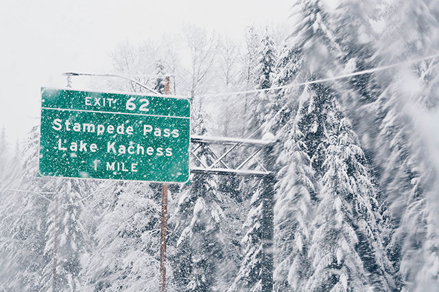 如何維護消防應(yīng)急照明和智能疏散指示系統(tǒng)？