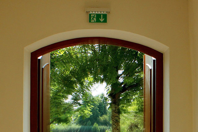 購買消防應(yīng)急燈的須知及使用注意事項(xiàng)